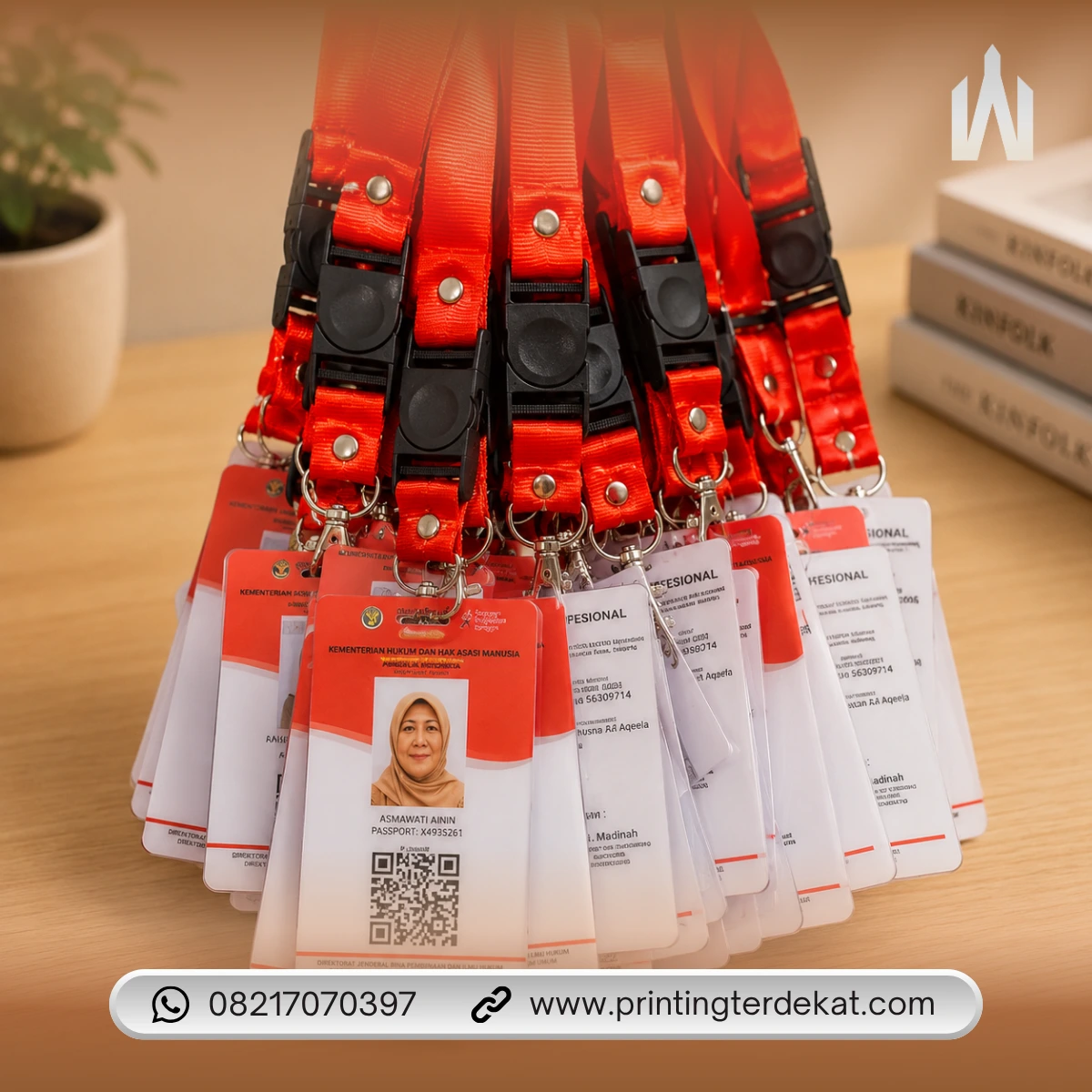 Lanyard custom printing berkualitas dengan desain full color dari My Print Express.